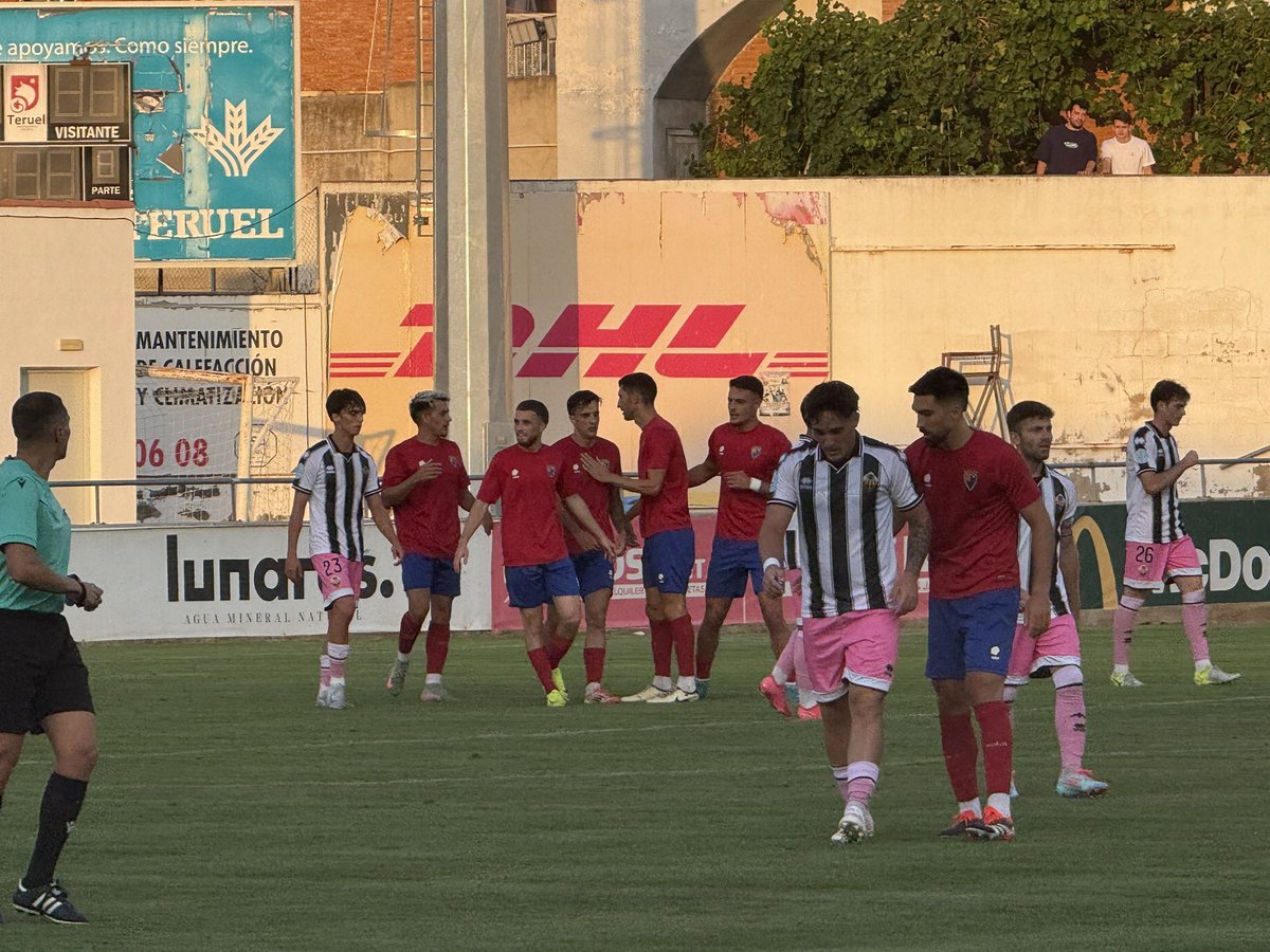 ⌚️29’ | 2-0 | GOOOOOOOL  de <a href="/AndresRm_3/">Andrés Rodríguez</a>