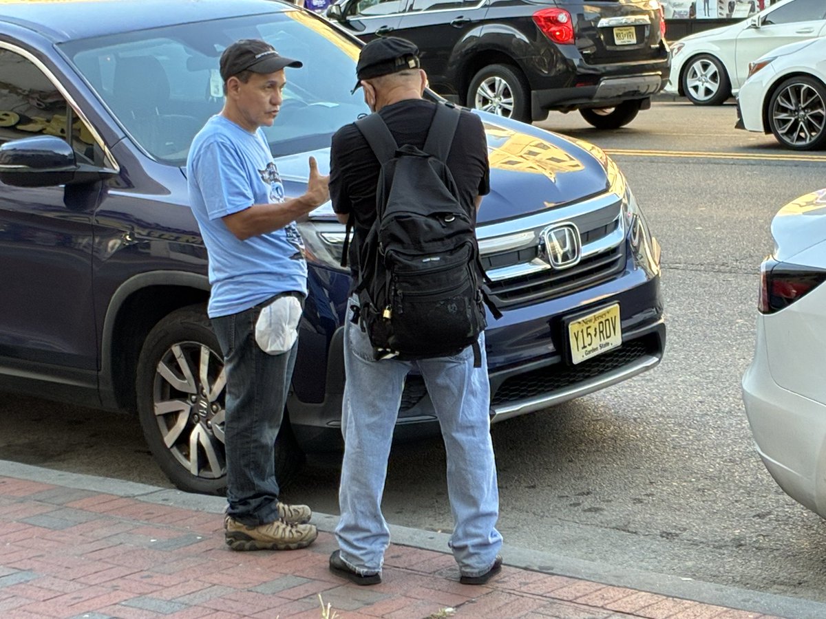 ☀️🌡️Another week of above-average temps, and New Jersey workers are STILL on the job with no guaranteed protections.

This week, we’re out talking with workers about their rights &amp; calling on lawmakers to pass the #NJHeatStandard.

Delay is deadly. The time to pass it is NOW.