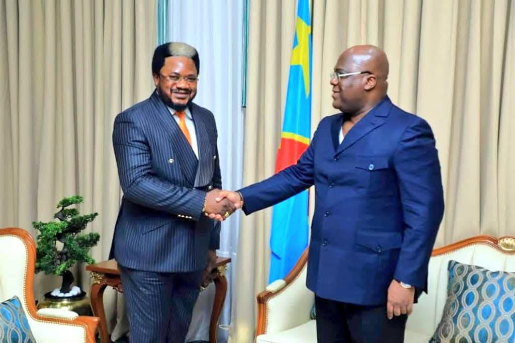 Yembaje's tweet photo. 🚨🚨JEAN THIERRY MONSENEPWO FIDÈLE ET LOYAL AU PRÉSIDENT DE LA RÉPUBLIQUE FATSHI BÉTON✌️✌️✌️✌️✌️✌️ https://t.co/Mtyfpd8U8q