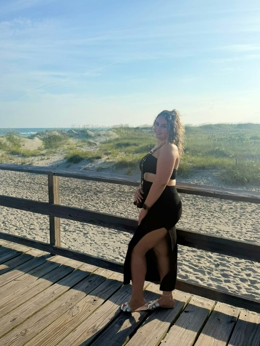 Tara_Howlett11's tweet photo. c o a s t l i n e 🐚🌅

#summer #eastcoast #beach #sunset #ootn https://t.co/XvwyY1tog3