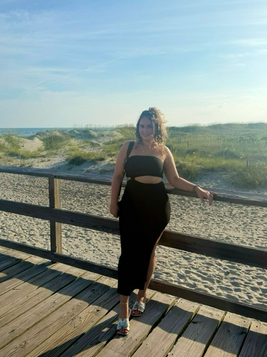 Tara_Howlett11's tweet photo. c o a s t l i n e 🐚🌅

#summer #eastcoast #beach #sunset #ootn https://t.co/XvwyY1tog3
