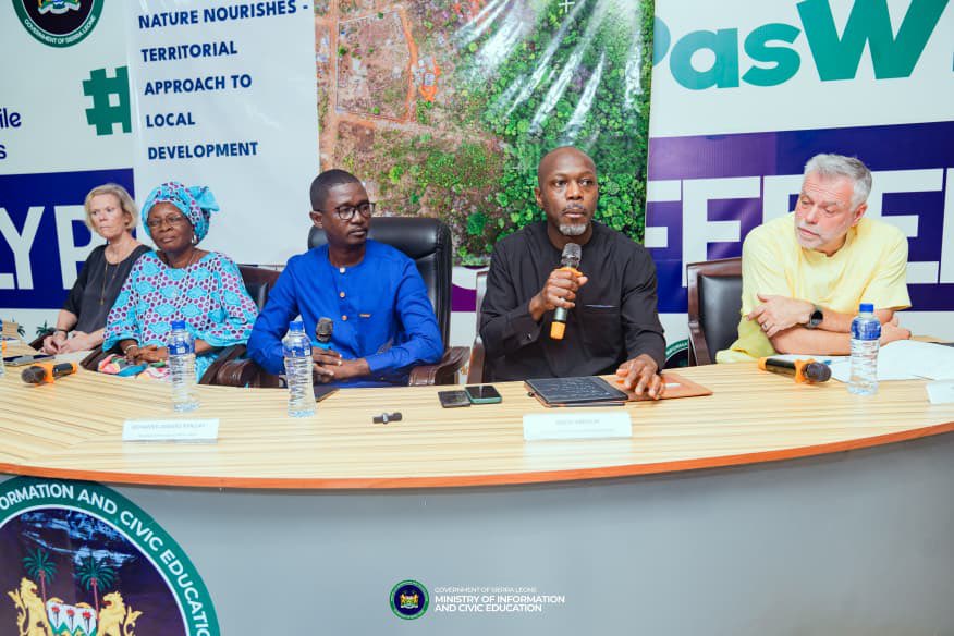 AlanAwimbo's tweet image. After countless hours, proud to see Nature Nourishes-Territorial Approach to Local Development project launched yesterday with our incredible partners.

With €9.5M from the EU, we’ll work with forest-edge communities to protect forests, secure water sources, and create…