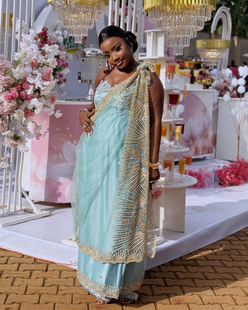 LydiahJazmine's tweet image. Rate My Outfit/100% and Pick a Slide😍 
@AvatarDesigns53 Did That👌

CONGRATULATIONS FAM @levixone @desireluzinda 🥳🙌🏾✍🏾 Happiness Looks Sooo Good On Both Of You🥰 May God Always Guide And Protect Yall Through🙏🏾❤️ 
#lovewins #levixoneanddesire #theoneandonly