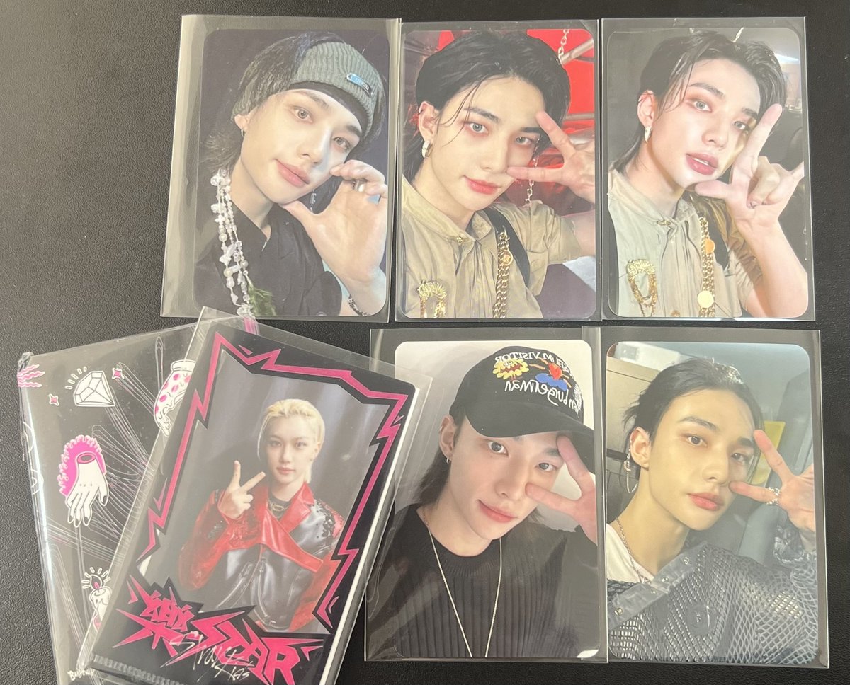 demorei mas finalmente ta aqui meu feedback super positivo (como sempre) pra <a href="/channie_foive/">Jeeh ·⁺ VAI VER O SKZ</a> que me ajudou a trazer esses lindicos pra casa, chegaram tudo em
perfeito estado 🤍