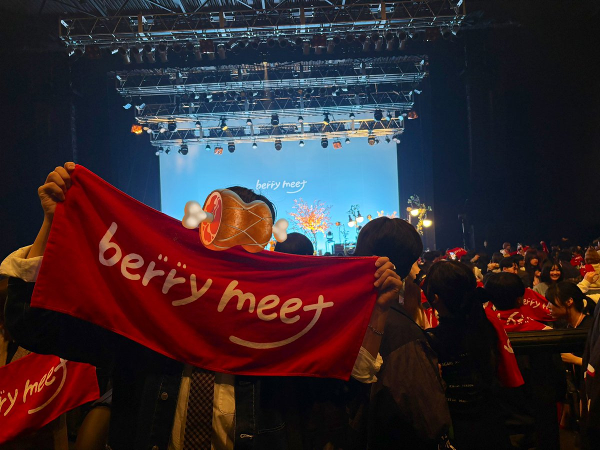 e_x83l's tweet photo. @berry_meet_ 
#花だより https://t.co/LzGtlfJlU6