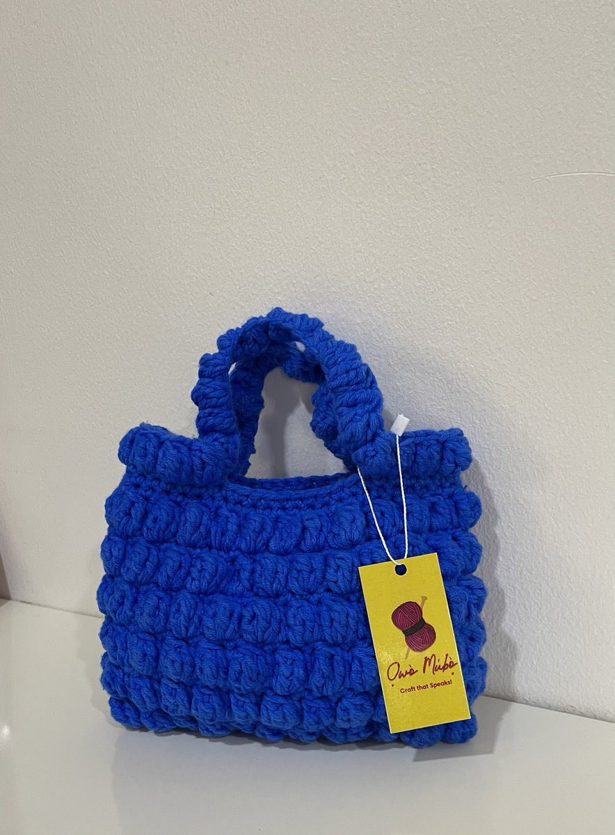 ✨ Introducing the Múbò Belle Puff bag✨ 
By <a href="/owomubo/">Owò Múbò</a> 

💰 Price: ₦45,000 / $30
📦 Available for nationwide delivery &amp; international shipping.

Kindly like and retweet please 🙏🏾