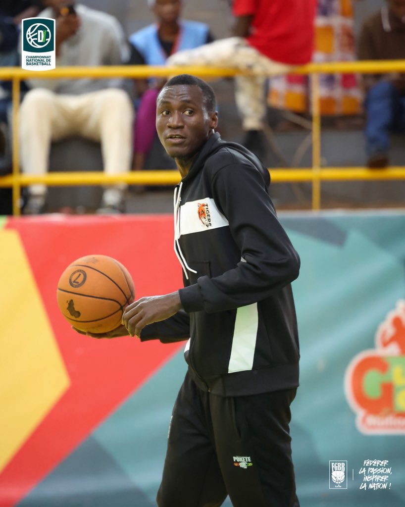 fgbb_officiel's tweet photo. 𝐂𝐇𝐎𝐂⚡️
#FGBB #FEGUIBA #D1🇬🇳
#ChampionnatNational #FIBA https://t.co/Un9ycYlNPY