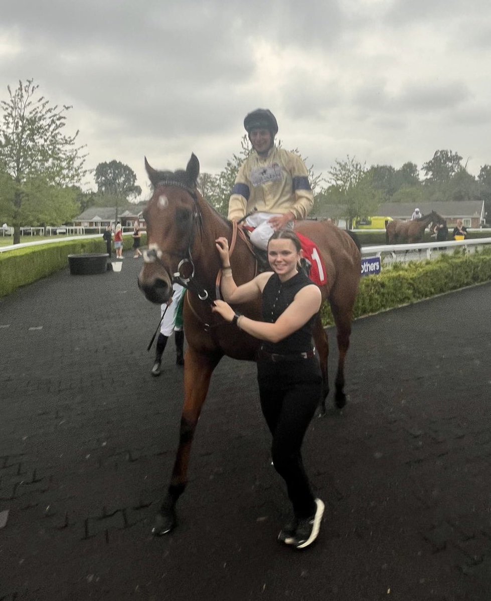Archie Watson Racing (@archie_watson) on Twitter photo WINNER Grand Traverse wins well at Kempton under <a href="/Luke_Morris88/">Luke Morris</a>. Well done to <a href="/HambletonRacing/">Hambleton Racing</a> and to all the team at home! #winner #saxongate WINNER Grand Traverse wins well at Kempton under <a href="/Luke_Morris88/">Luke Morris</a>. Well done to <a href="/HambletonRacing/">Hambleton Racing</a> and to all the team at home! #winner #saxongate
