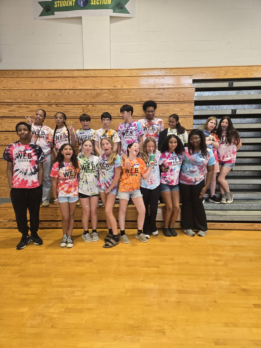 GHMS_Science8's tweet image. A HUGE Roaring shout out to our @GHMS_Grizzlies 8th Grade WEB Leaders for helping our 6th graders all day at MS101! See you next week at Open House!
#OurGravelly