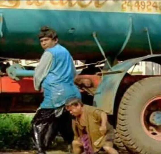 Nandhan_Talkz's tweet photo. #Coolie
டைம் பாஸ் ஸ்பேஸ்ல கூலி FDFS டிக்கெட் விலை பிரச்சினை காரணமாக ஷோ இல்லாத பிரச்சினை போயிட்டு இருக்கு.
@Karthikravivarm ப்ரோ பாயிண்ட் சரியா வைக்க ஒரு உ.பி நண்பர் முரட்டு முட்டு குடுத்துட்டு இருக்காப்ல 😂
#TimePassSpace https://t.co/cFPHsdr2jQ