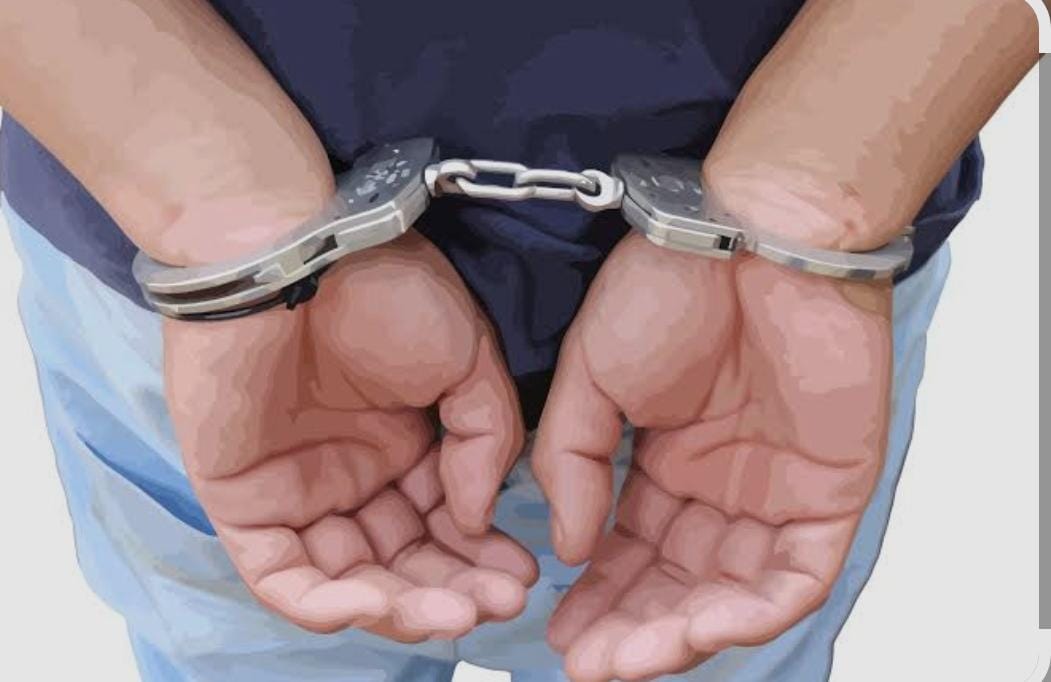 Cinco evadidos recapturados en Chiriquí 🚔
En operativos “Cacería”, @ProtegeryServir y el <a href="/PGN_PANAMA/">Procuraduría General de la Nación</a> ubicaron en David Este y Las Lomas a 3 adultos y 2 menores fugados del Centro de Cumplimiento Aurelio Granado.
Enfrentan cargos por robo agravado, violación, armas y homicidio.