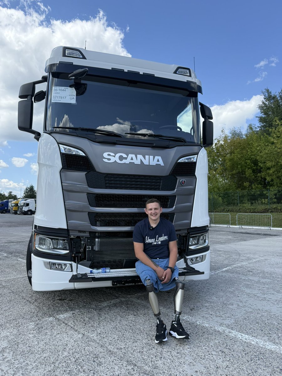 Джміляра (@tolocenko21411o) on Twitter photo Сьогодні перший рейс на цій Лялі Сьогодні перший рейс на цій Лялі