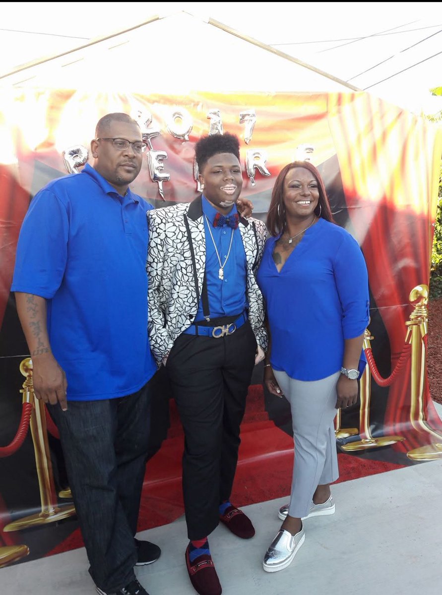 Vyre DamoneWZ tweet media