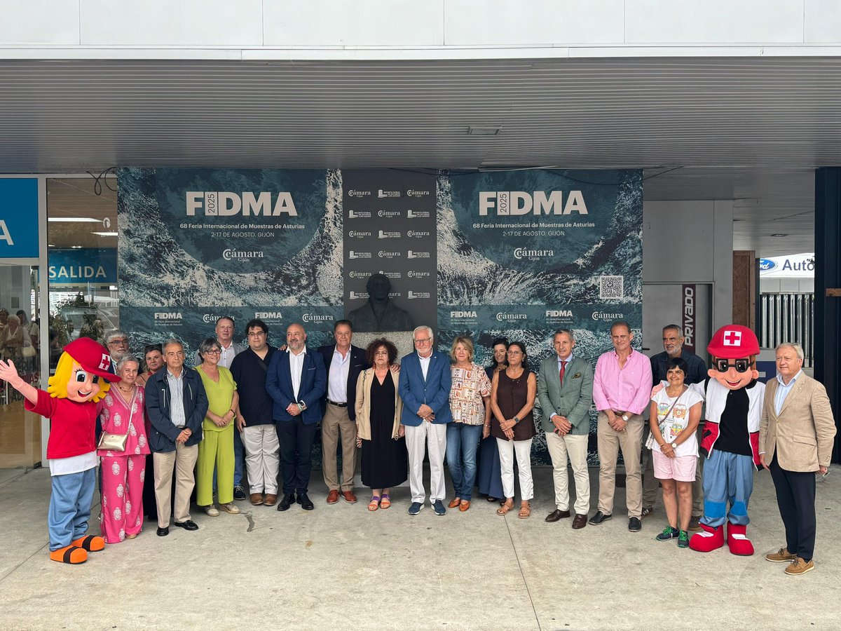 psoegijon's tweet image. 🏥Día de @CruzRojaAstur 
🎤Rueda de prensa @UGTAsturias 
🤝Día del @Jovellanos1995 

#SocialistasDeGijón en #FIDMA 2025 ❤️