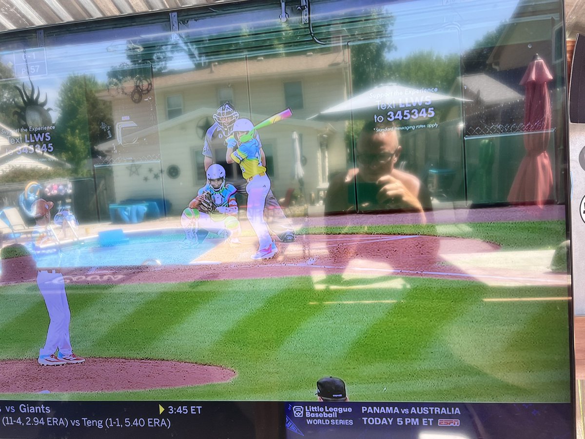 Ideal #fair #weather or enjoying <a href="/LittleLeague/">Little League</a> #LLWS 
poolside 😎<a href="/dkoellerwx/">David Koeller</a> <a href="/dsmwx/">Meteorologist Jason Parkin</a> <a href="/WXMegs/">Megan Salois 💧☔️☀️</a> <a href="/JeriannWX/">Jeriann Ritter</a> <a href="/ChrisKuball/">Chris |☇uball</a> <a href="/JSydejkoKCCI/">Jason Sydejko KCCI</a> <a href="/IowaEverywhere/">IowaEverywhere</a>