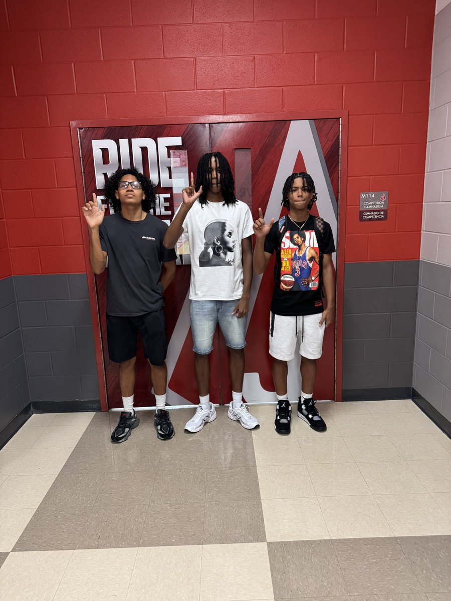 Some first day flicks from some of the squad today! 📸  Looking forward to an exciting and memorable year with these guys. 🏀🚀