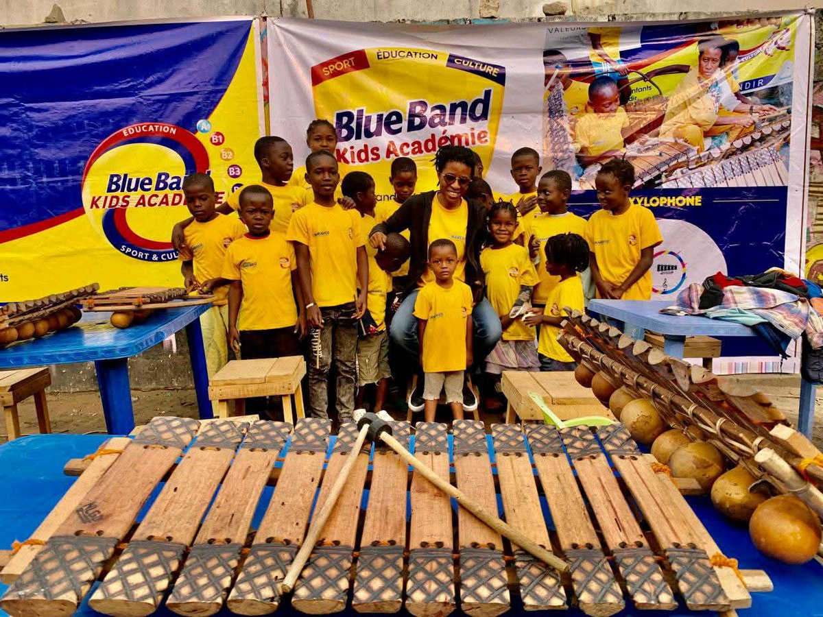 centremikanda's tweet photo. La semaine de transmission des valeurs positives par l'apprentissage du xylophone au Centre Culturel Mikanda avec Jeanne Lokomo continue jusqu'au samedi 16 août 2025.

Nous avons débuté le lundi 11 août. Avec le soutien de Marsavco RDC.
#CCM https://t.co/PhAWArKKQh