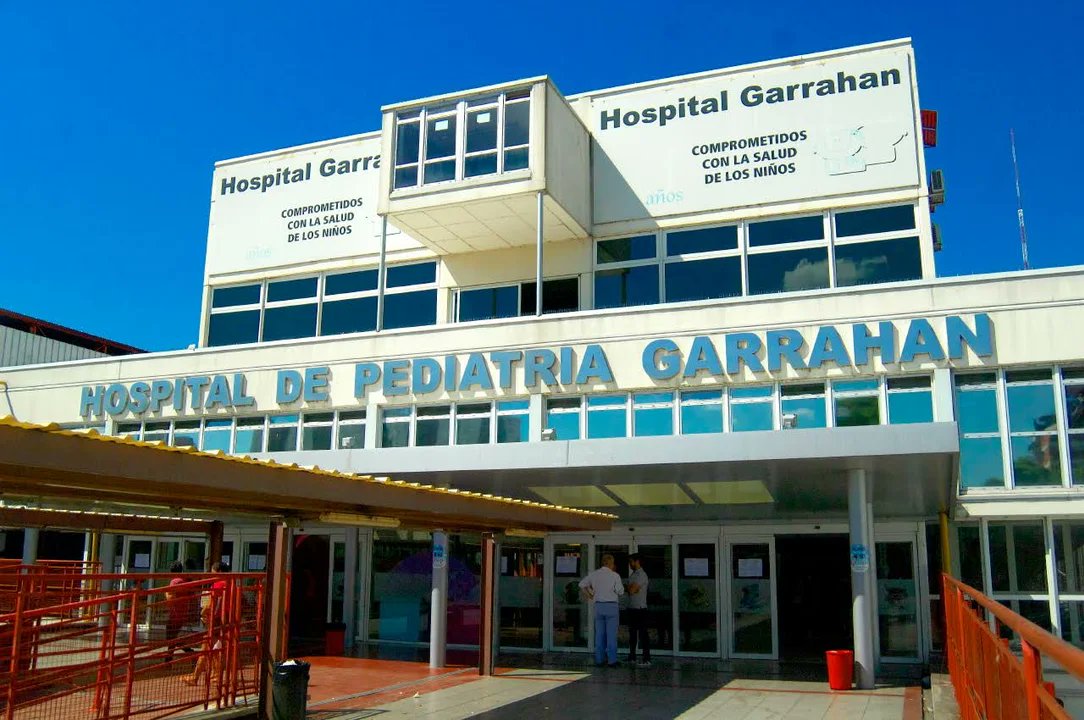 👶❤️‍🩹 #Salud | Milagro médico en el #Garrahan
💕 Separaron con éxito a gemelas siamesas nacidas en #Rosario
🩺 Tras una compleja cirugía, se recuperan favorablemente

🔗📲 Mas Info 👉 wp.me/p8kW5o-Ezs

#DZ #Salud #Siamesas #SaludPublica