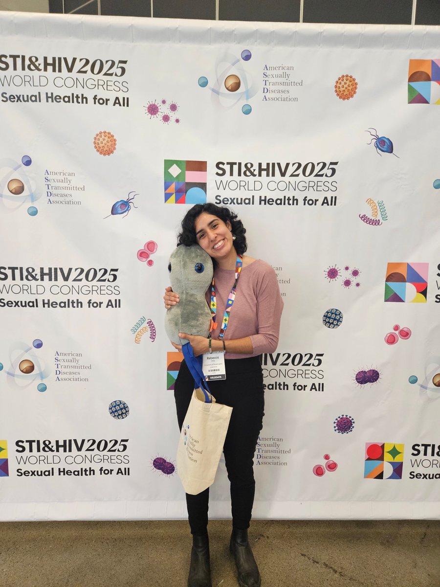 Meet Rebecca Villa, 3rd-year PhD student in UW Pathobiology. Her research in the Soge Lab studies Neisseria gonorrhoeae and microbial interactions. Passionate about STI research &amp; advocating for first-gen, low-income, and Latine scientists. #UWGradSchool