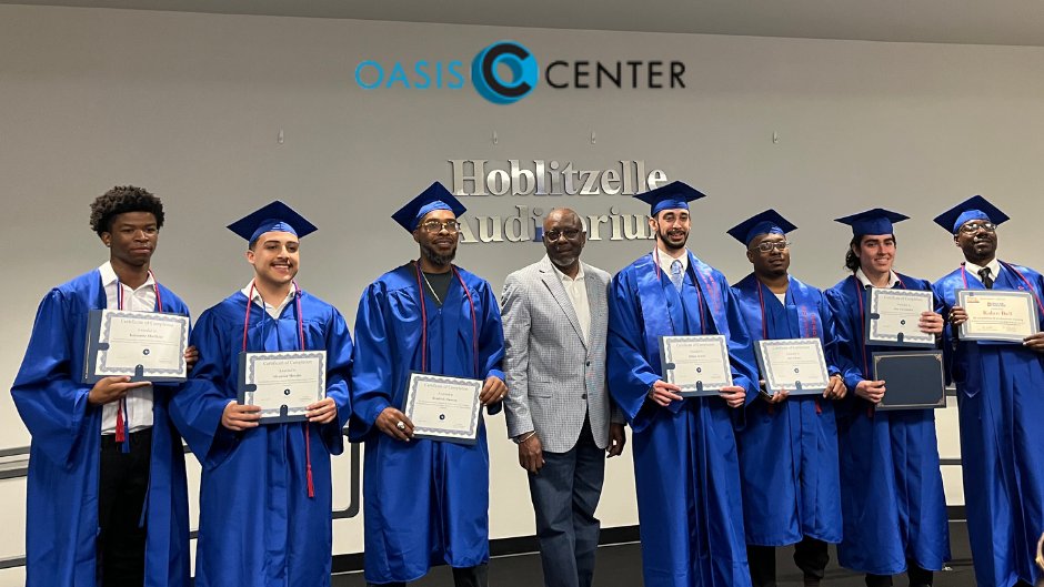 OCFaithBased's tweet photo. EVERYONE deserves a 2nd chance. This #NorthTexasGivingDay, your gift to #OasisCenterTX provides workforce training, life-changing support, &amp; community for justice-impacted individuals. Donate through 8/18:https://t.co/7wKFyS5KXR #GiveBackNorthTexas #SupportReentry #HopeInAction https://t.co/BpyO2leSSt