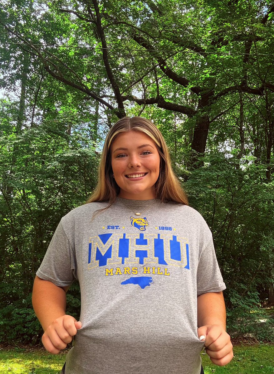 rawls_rylee's tweet photo. Absolutely blessed, God is so good. So thankful I found my future home! Roll Hill!🦁💙 @MHU_Softball @SwainSoftball  #commited https://t.co/pPqFYU76QM