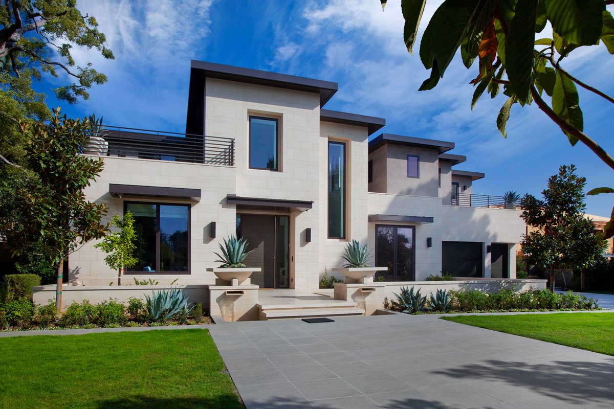 ficrest's tweet photo. A perfect blend of style and safety with Fircrest Integration Inc.'s elegant, integrated security systems. Security you can't see, protection you can feel.  #FicrestIntegration #SmartHome #HomeAutomation https://t.co/BgeTZH5uRf