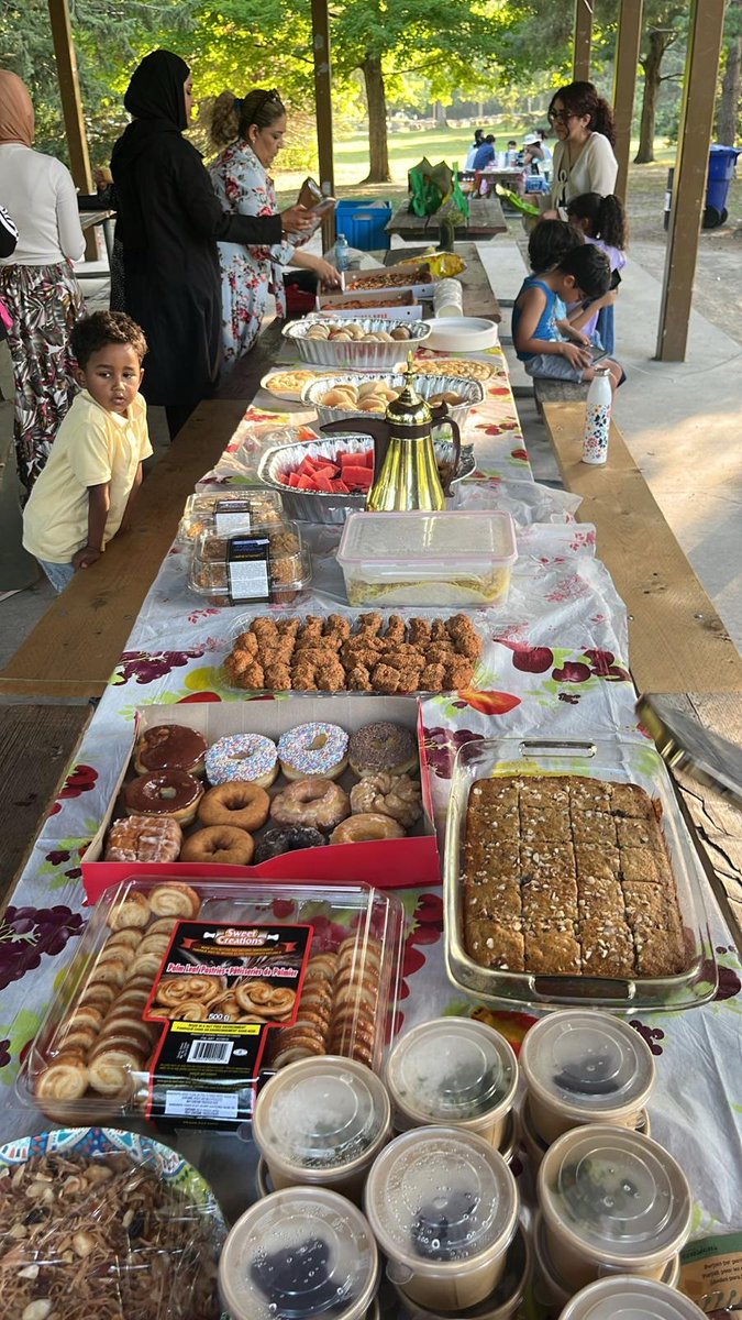 📸✨ A Feast for the Eyes &amp; Soul! ✨📸

Swipe through to see the joy, connection, and creativity we shared—proof that community is the best kind of art. 🎨💛

#MSSWR #PhotoDump #CommunityVibes #PotluckLove #CultureAndConnection #HealingThroughArts #KitchenerMemories