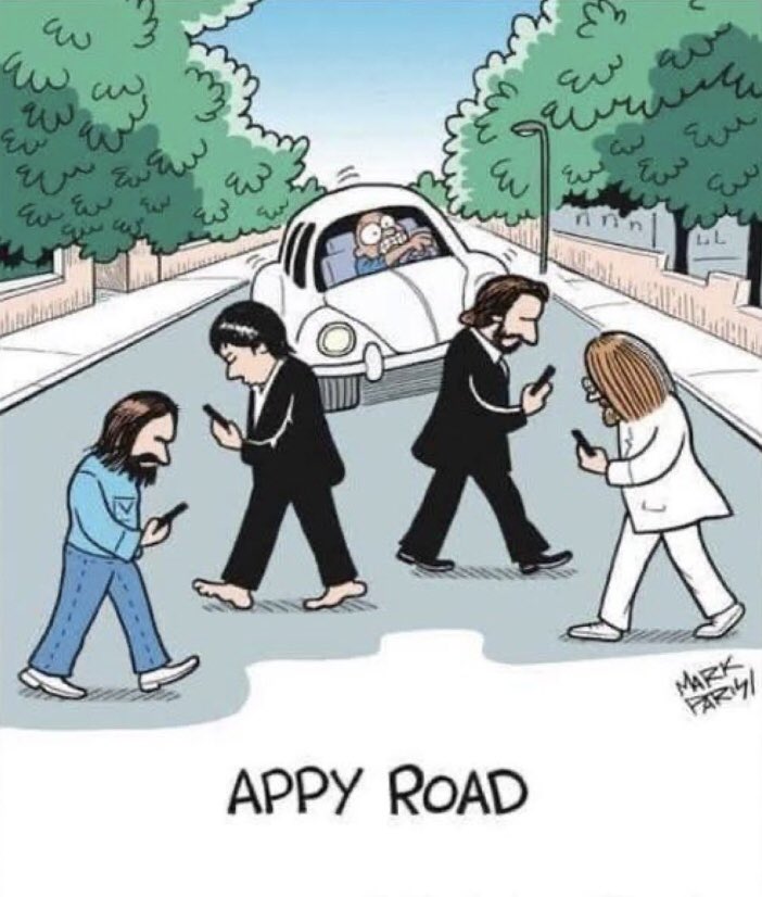 LuckyLu52078797's tweet photo. Der realexistierende📱Zombie-Wahnsinn!👇
P. S.: Egal, ob Land oder Stadt: man sieht nahezu keine Radfahrer, keine E-Scooteraffen od. Kinderwagen schiebende Trottel*Innen mehr, die sich nicht erblöden, glz. auf’s📱zu starren - beim Autofahren sowieso bereits obligat!🖕GFYS🖕 https://t.co/juXxJUM1RP