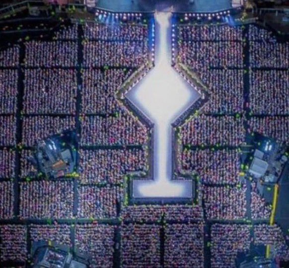 paulate_'s tweet image. QUE COLLONS