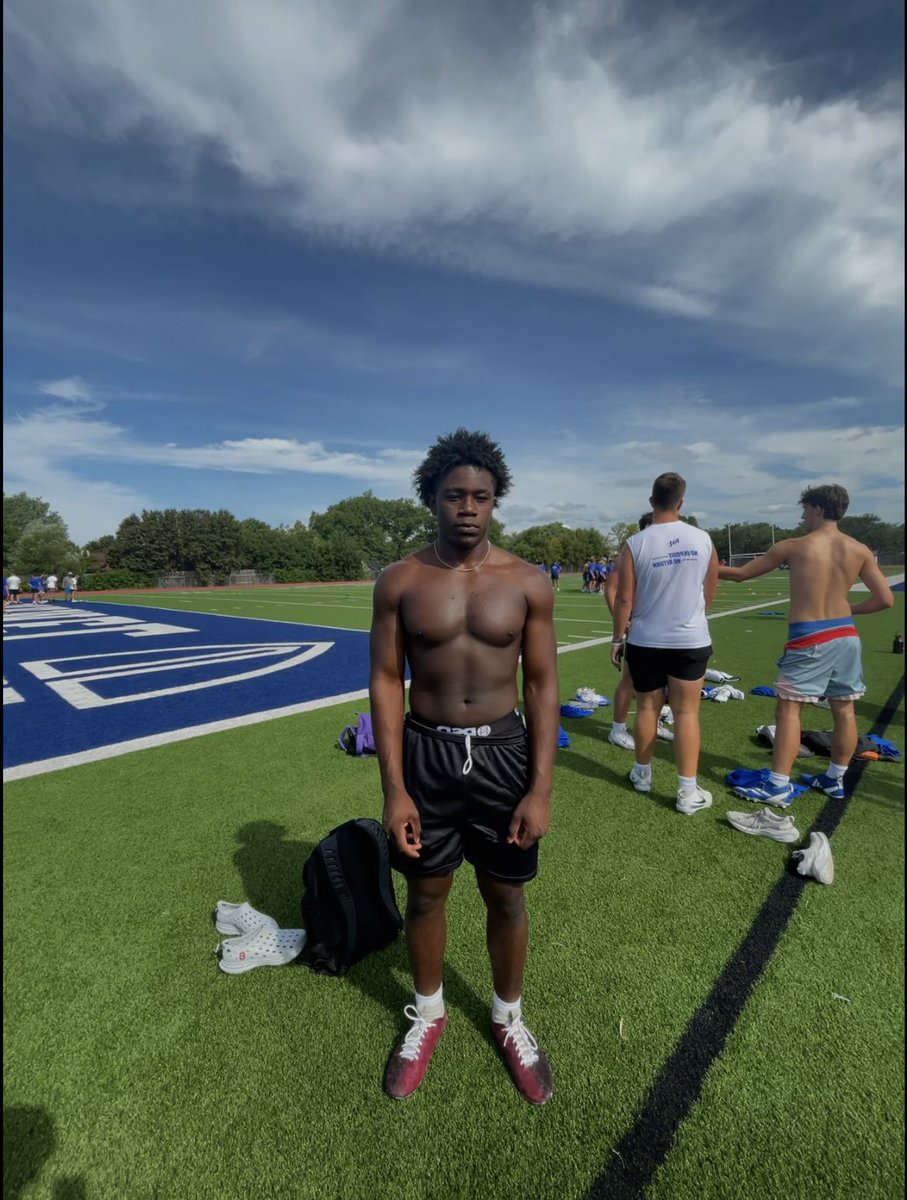 Raphael “Duece” Oblinger (@defrayobi) on Twitter photo Great two days testing…
4.5 40 yard dash
111 Broad Jump
35 Vertical
5’11 190Lbs
<a href="/RashadDaniels12/">Coach Daniels CSCS</a> Great two days testing…
4.5 40 yard dash
111 Broad Jump
35 Vertical
5’11 190Lbs
<a href="/RashadDaniels12/">Coach Daniels CSCS</a>