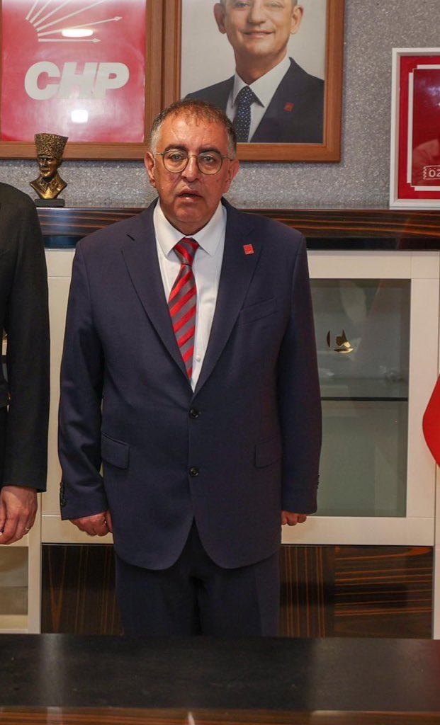 Asi ve Mavi_06 (@rebelliousblu) on Twitter photo SN genel başkanım <a href="/eczozgurozel/">Özgür Özel</a> ,
Oguz kaan salıcı nın DoğuAnadolu temsilcisi olan #Van il başkanı ve onunla hareket eden #İpekyolu, #Tuşba ilçe başkanları ayak oyunlarına başlamışlar…
#24YılınHikayesi #Benimİmzam #RteUnvMemuruPerisanTayin #SüperKupaTSL #TİStePİKTESeAdalet SN genel başkanım <a href="/eczozgurozel/">Özgür Özel</a> ,
Oguz kaan salıcı nın DoğuAnadolu temsilcisi olan #Van il başkanı ve onunla hareket eden #İpekyolu, #Tuşba ilçe başkanları ayak oyunlarına başlamışlar…
#24YılınHikayesi #Benimİmzam #RteUnvMemuruPerisanTayin #SüperKupaTSL #TİStePİKTESeAdalet