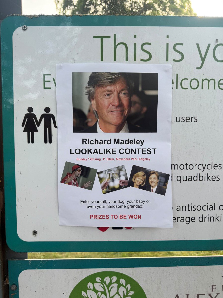 Edgeley might have a closed roundabout but they do have a Richard Madeley Lookalike Contest in Alexandra Park so… silver linings. 

📸 @memoirsofamancunian