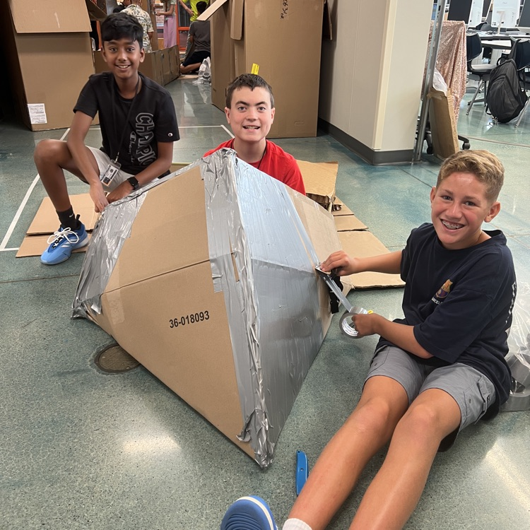 Edgewood Middle School tweet media