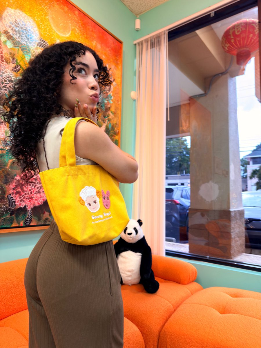 Atlanta✨ I’m teaching painting classes and sonny angel(&amp;smiski) keychain workshops❣️ Thursdays at blooms emporium in Atlanta Chinatown ! 

🌱 sign up here: bloomsemporium.com/pages/art-clas… 🌱