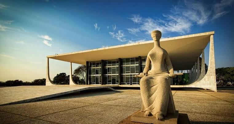 The U.S. State dept report on human rights in Brazil is "contaminated by Trump's politics," &amp; almost totally false. It's ridiculous for the US to criticize Brazil on human rights while remaining silent on Israel - things justices have said off record to journalist Valdo Cruz.