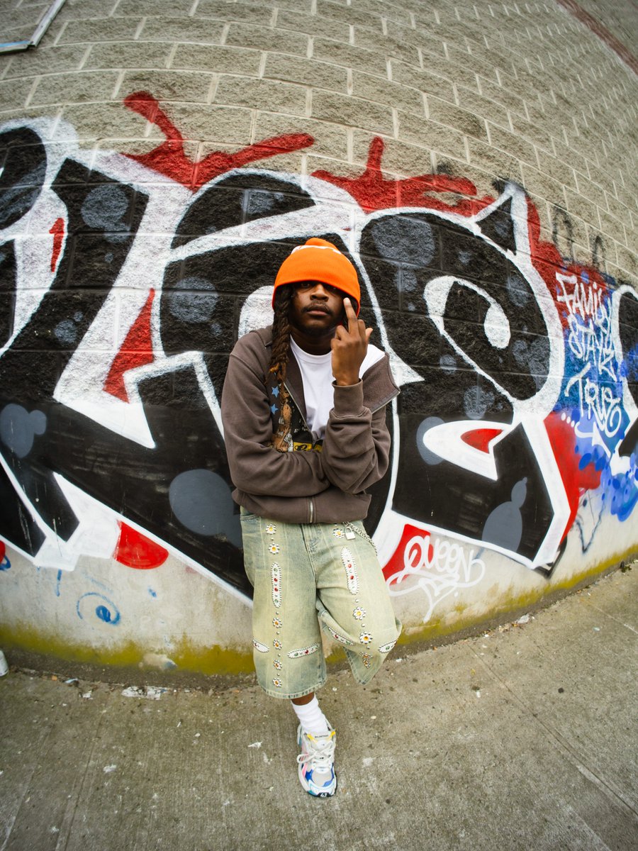 MARCO PLUS

MARCO PLUS vs. tha Underworld 
(ALBUM)

TONIGHT 🚨