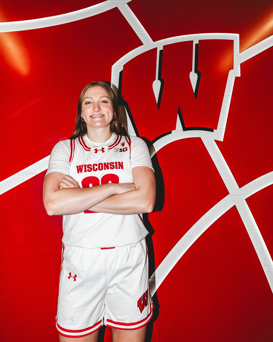 Wisconsin Women’s Basketball (@badgerwbb) on Twitter photo All eyes on Kyrah Daniels as she hits the court for Team Canada at GLOBL Jam! 🇨🇦
Canada 🆚 Brazil | Aug. 13 | 5 PM CT | Unify+
📺: bit.ly/3HbohC5
#OnWisconsin All eyes on Kyrah Daniels as she hits the court for Team Canada at GLOBL Jam! 🇨🇦
Canada 🆚 Brazil | Aug. 13 | 5 PM CT | Unify+
📺: bit.ly/3HbohC5
#OnWisconsin