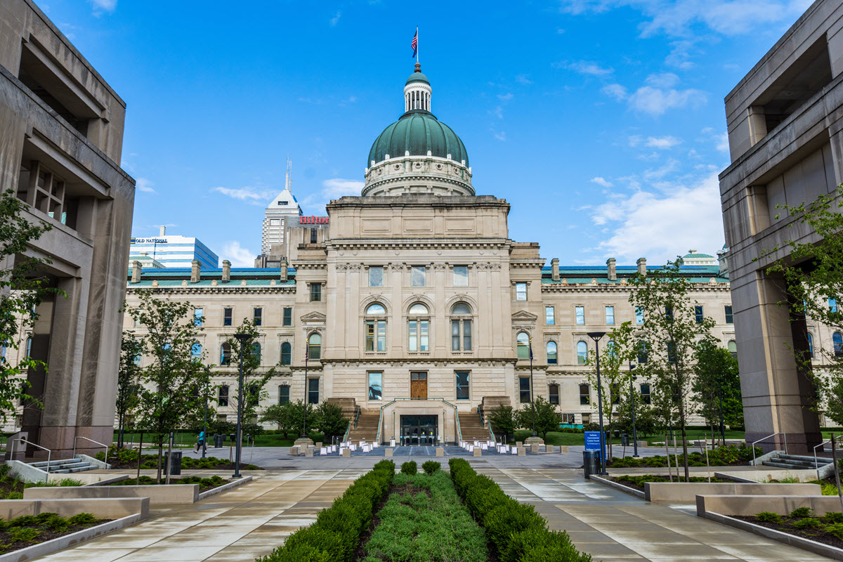 IceMillerLLP's tweet image. Since taking office, #Indiana Governor Mike Braun has issued an impressive number of #executiveorders. To help you stay ahead, @IceMillerLLP launched the Indiana Executive Order Hub — a dynamic resource built for navigating this fast-changing landscape. ow.ly/Qms850WEufv
