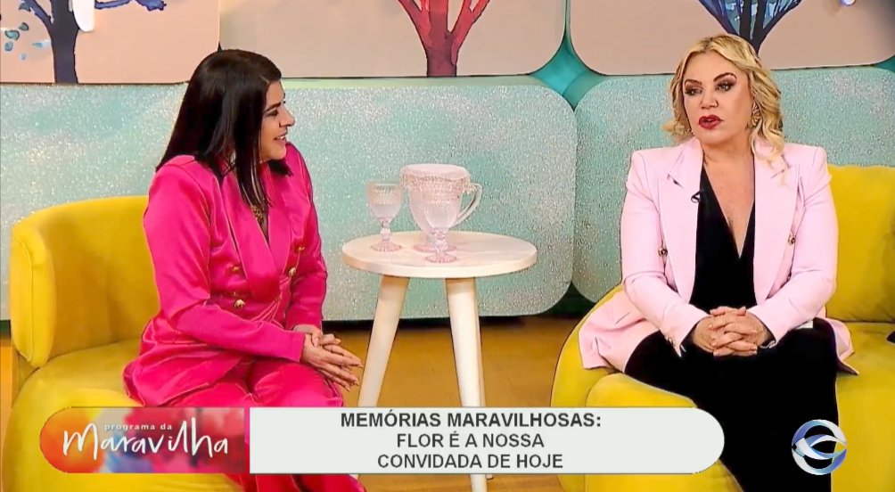 fcMaraMaravilha's tweet photo. A Flor participando do quadro "Memórias maravilhosas", relembrando momentos na TV
#ProgramaDaMaravilha https://t.co/M0VgoH9Q3P