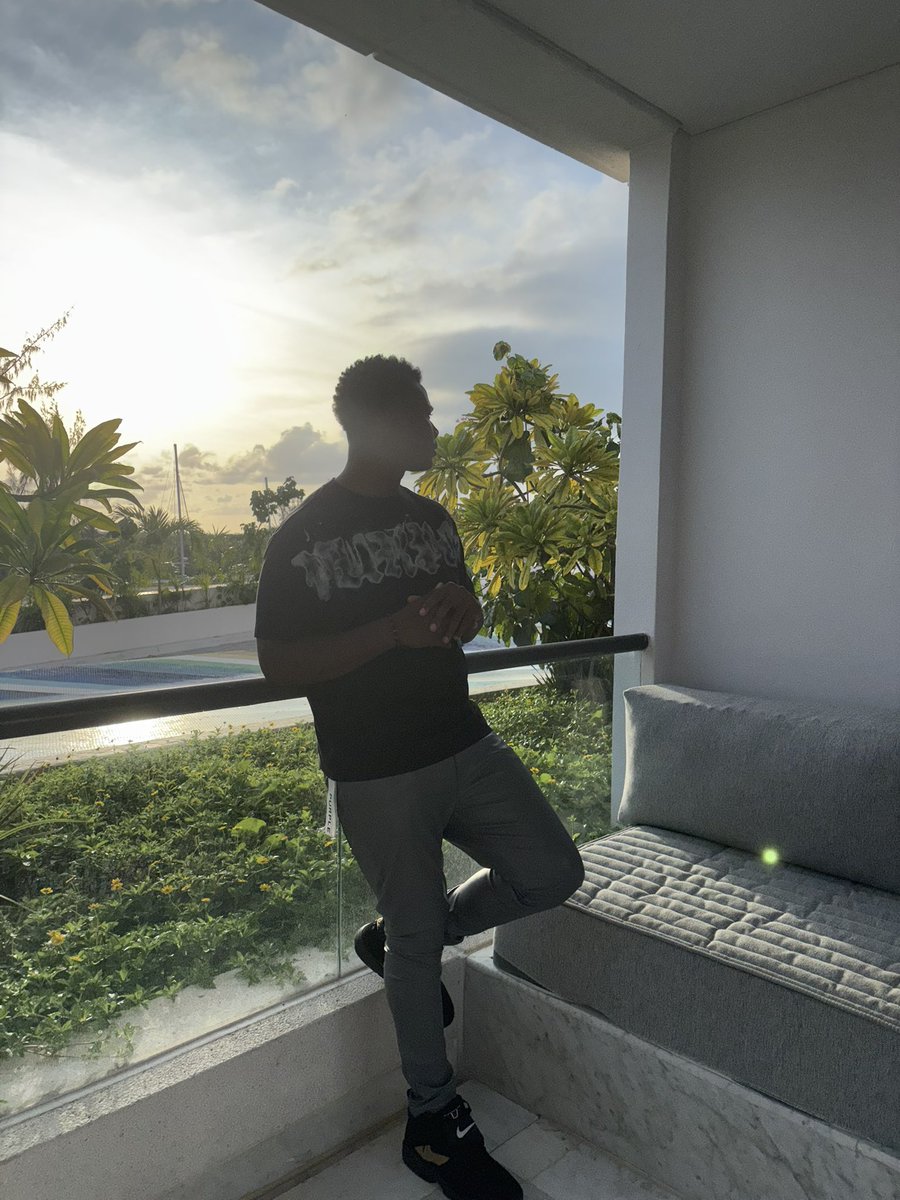 me3nnn's tweet photo. Couple pictures from Mexico trip 🫶🏽 https://t.co/s2B9yL4ZV6