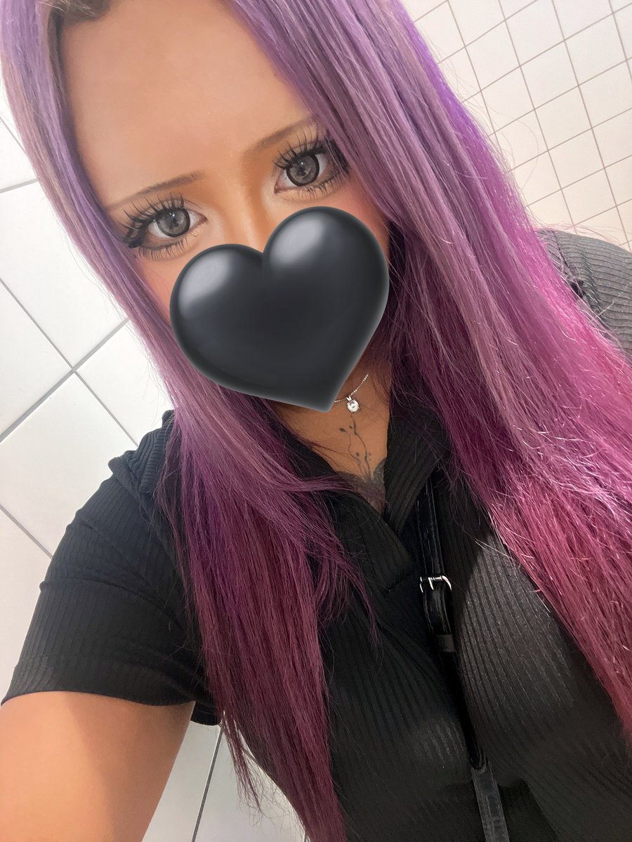 しごおゎ~🥹ྀི💜

日サロ行けてなくて黒さ足りない😖💥

今日も頑張る。🤮

 #ぽっちゃり好きと繋がりたい 
 #デブ専さんと仲良くなりたい 
 #デブ専男子さんと繋がりたい 
 #デブ専男子と繋がりたい