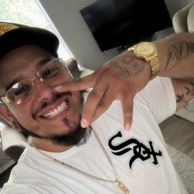 iamaniello's tweet photo. #NewProfilePic https://t.co/UnlmJtvQeY