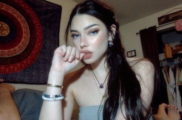 C (@throwpic_) on Twitter photo 