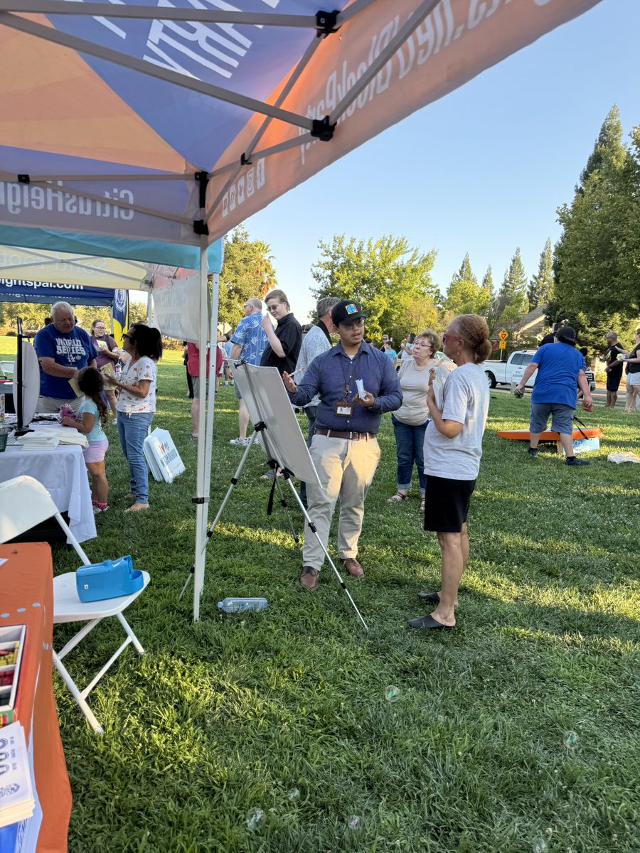 Don't miss out on the final City Scoop of the summer! 🍦 At this gathering, residents enjoy free ice cream &amp; connection with their neighbors &amp; city leaders.
☀️ Wed., August 20th
⌚ 6:30-8 p.m.
🏫 Mesa Verde High School, 7501 Carriage Dr.
Visit ow.ly/kQv550WFxTx for more.🧡