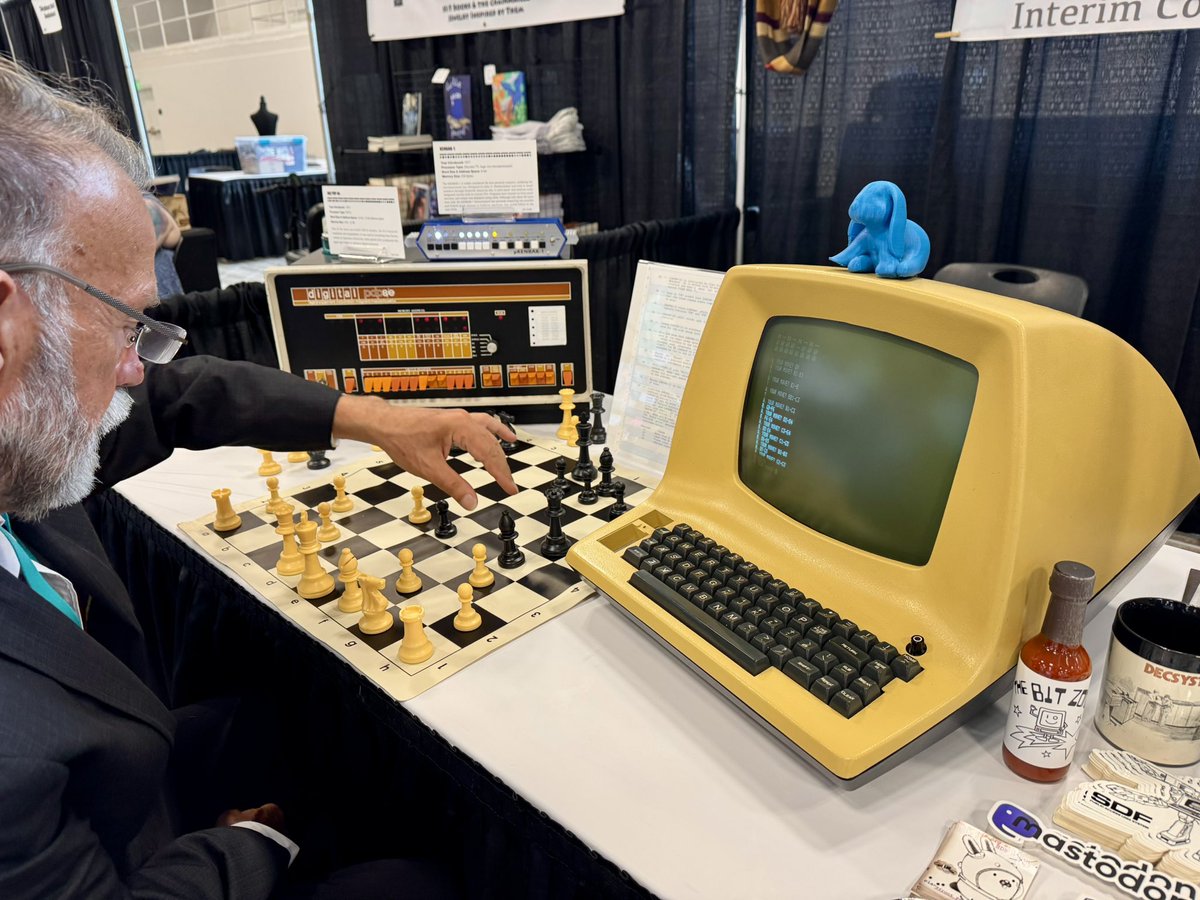 #worldcon opens in 20 minutes and we’re along the East wall of the 2nd floor.
Come beat the PDP-8/e at chess or adventure and learn about 1960s #ai under the MIT AI labs Incompatible Timesharing System

icm.museum

#retrocomputing #retrogaming #vintagecomputing