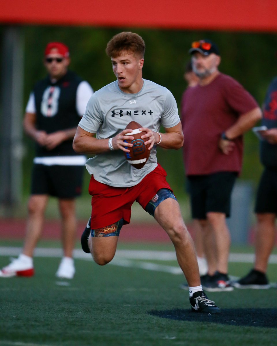 Trent Buttles (@the_tbuttles1) on Twitter photo Junior season loading‼️
<a href="/coachleebehnke/">Lee Behnke</a>
<a href="/SFHSfootballNY/">SFHSFootballNY</a>
<a href="/JerrySmith617/">Jerry Smith</a>
<a href="/GregCTC585/">Greg Hopkins</a>
<a href="/EdOBrienCFB/">EdOBrienCFB</a>
hudl.com/v/2SP9FT Junior season loading‼️
<a href="/coachleebehnke/">Lee Behnke</a>
<a href="/SFHSfootballNY/">SFHSFootballNY</a>
<a href="/JerrySmith617/">Jerry Smith</a>
<a href="/GregCTC585/">Greg Hopkins</a>
<a href="/EdOBrienCFB/">EdOBrienCFB</a>
hudl.com/v/2SP9FT
