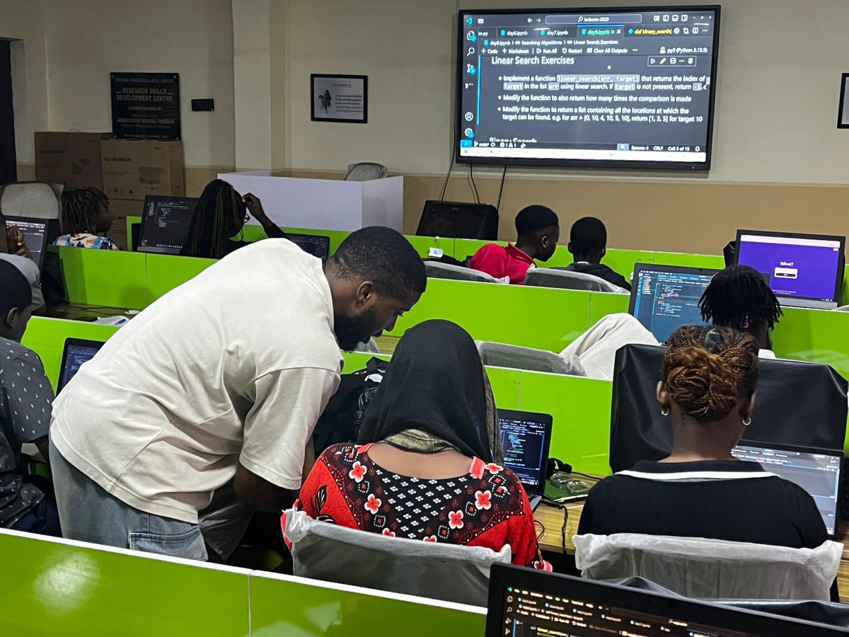 naijacoderorg's tweet photo. What's the fastest way to locate a missing file 📂 and how to rank playlists 🎵 in the perfect order? Today at NaijaCoder Abuja 2025, our campers dove into the building blocks of smart problem-solving via searching and sorting algorithms!

🔍⚡ Searching &amp; Sorting Like a Pro! https://t.co/6B9OLzqSoj