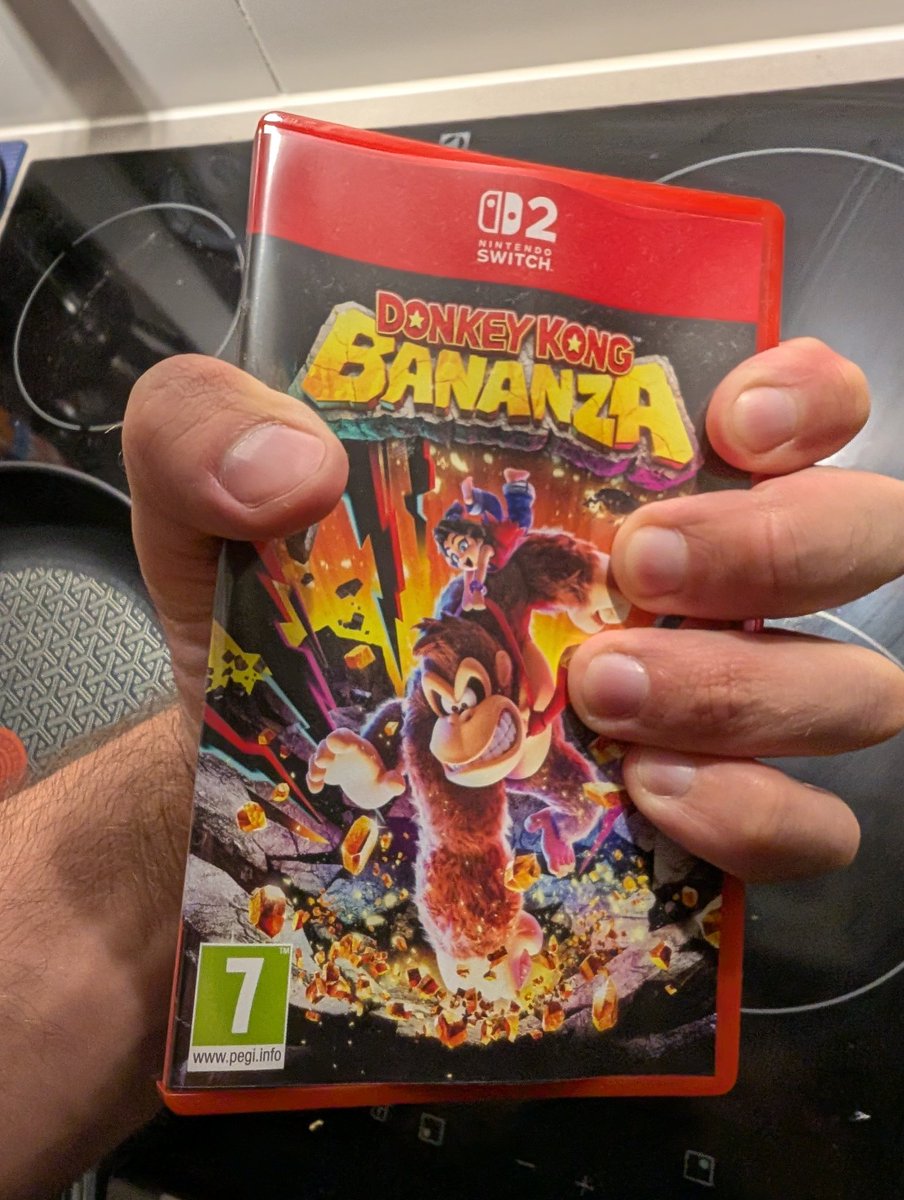 mrpyo1's tweet photo. Donkey Kong Bananza first impressions after a few hours:

- Amazing gameplay 
- FUN AND HYPE
- Story is deep for me personally (you play as a monkey)
- I love destroying stuff 
- Bananas are addicting to collect 
- Pure happiness when playing 
- Monkey https://t.co/3fAMTDrcUD