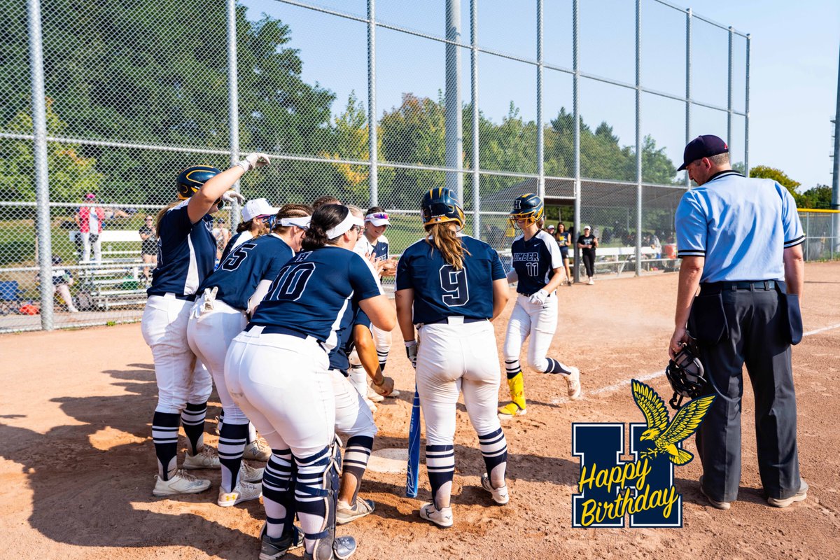 We Would Like To Wish Marlee Greer A Very Happy Birthday!! #RollHawks🤘 🎈🎂🍰🎁🎊🎉