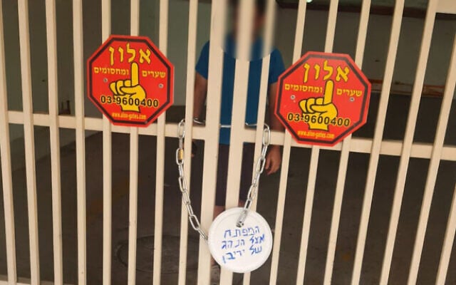 Itongadol's tweet image. Israel: Manifestantes bloquean acceso a vivienda de ministro Levin en represalia por exclusión de fiscal general

Ver nota: itongadol.com/israel/israel-…

#Israel #MedioOriente @Israel #Modiin